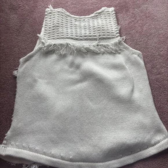 Anthropologie L Pacific Fringed Tank White Knit Fringe Blouse - Picture 5 of 5